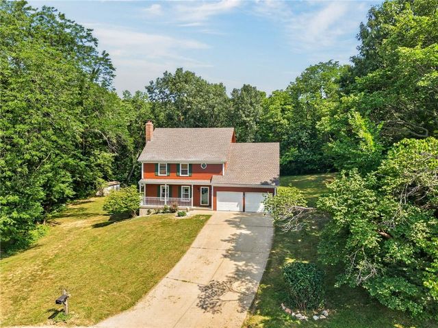 12639 NW Buck Creek Drive, Kansas City, MO 64152