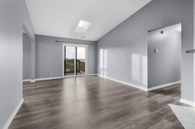 9489 Woodland Hills Drive, West Chester, OH 45011