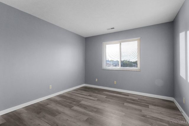 9489 Woodland Hills Drive, West Chester, OH 45011