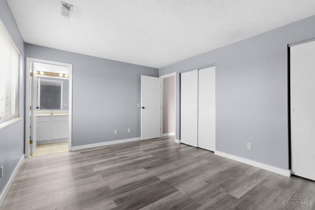 9489 Woodland Hills Drive, West Chester, OH 45011