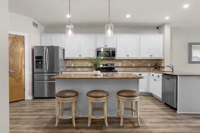 1803 Broadway Apt 604, Nashville, TN 37203