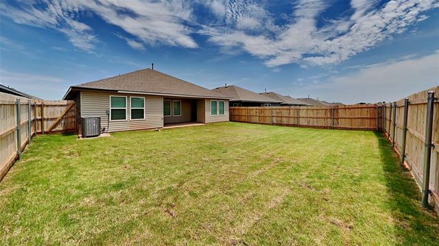 10504 SW 41st Place, Oklahoma City, OK 73099