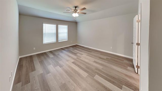 10504 SW 41st Place, Oklahoma City, OK 73099