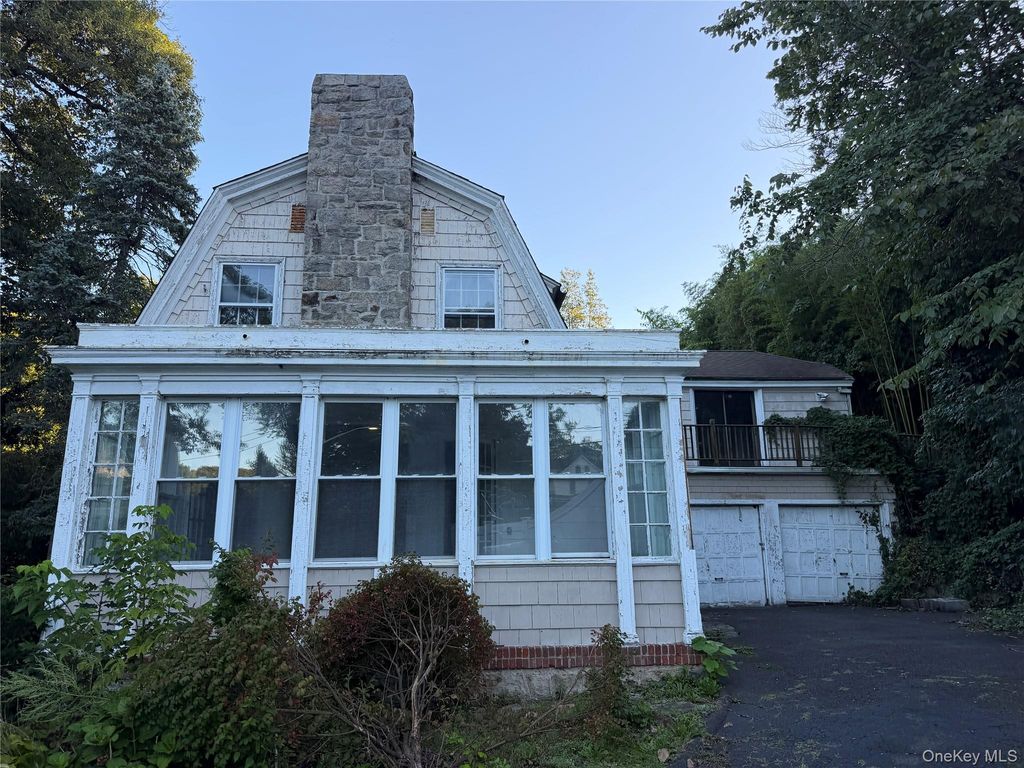 29 Woodland Place, White Plains, NY 10606 — photo 2