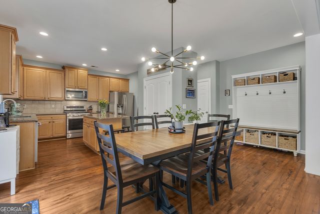 105 Tudor Way, Senoia, GA 30276