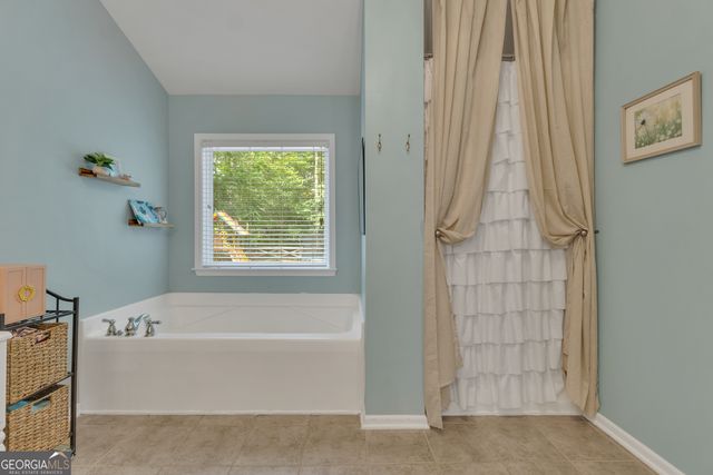 105 Tudor Way, Senoia, GA 30276