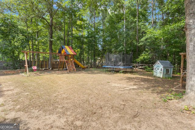 105 Tudor Way, Senoia, GA 30276