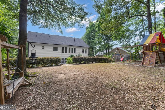 105 Tudor Way, Senoia, GA 30276