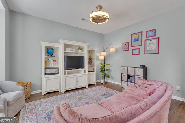 105 Tudor Way, Senoia, GA 30276