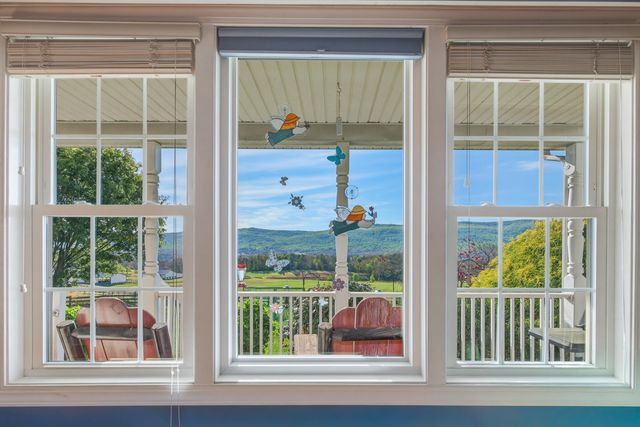 340 NAZARETH DR, Fort Valley, VA 22652