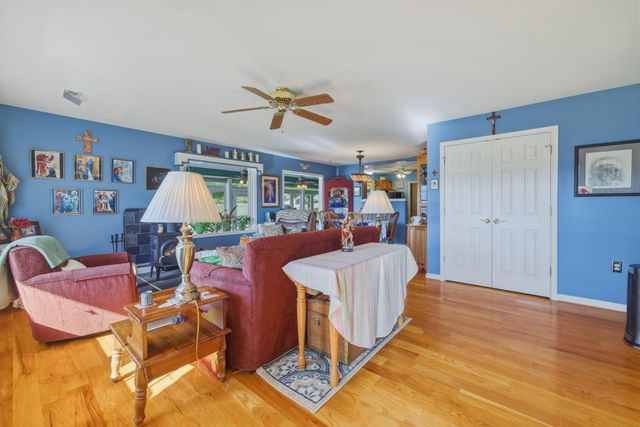 340 NAZARETH DR, Fort Valley, VA 22652