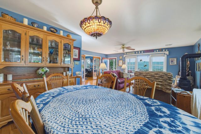 340 NAZARETH DR, Fort Valley, VA 22652