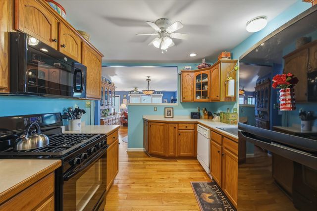 340 NAZARETH DR, Fort Valley, VA 22652