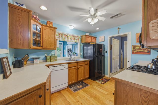 340 NAZARETH DR, Fort Valley, VA 22652