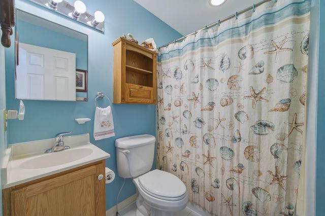 340 NAZARETH DR, Fort Valley, VA 22652