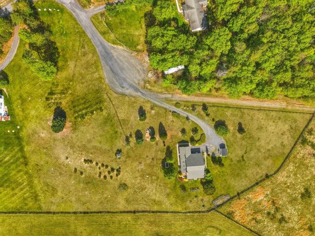 340 NAZARETH DR, Fort Valley, VA 22652