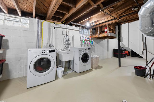 44 W. Tacoma Street, Clawson, MI 48017