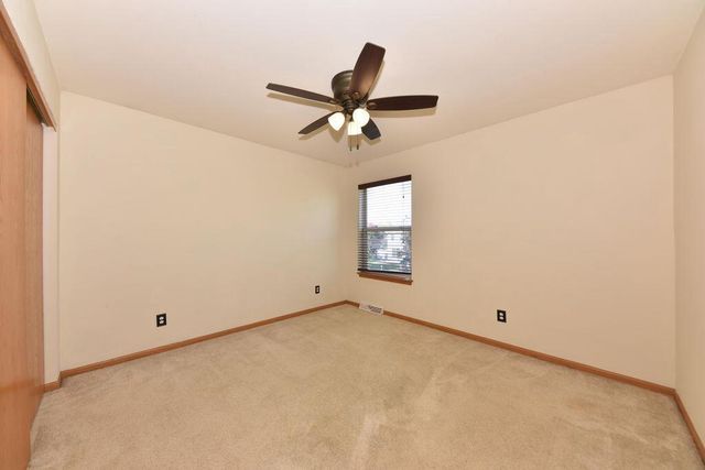 1511 Redtail DRIVE, Hartford, WI 53027
