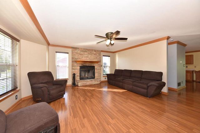 1511 Redtail DRIVE, Hartford, WI 53027