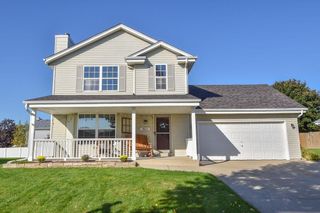 1511 Redtail DRIVE, Hartford, WI 53027