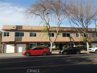 819 E 4th 1, Long Beach, CA 90802