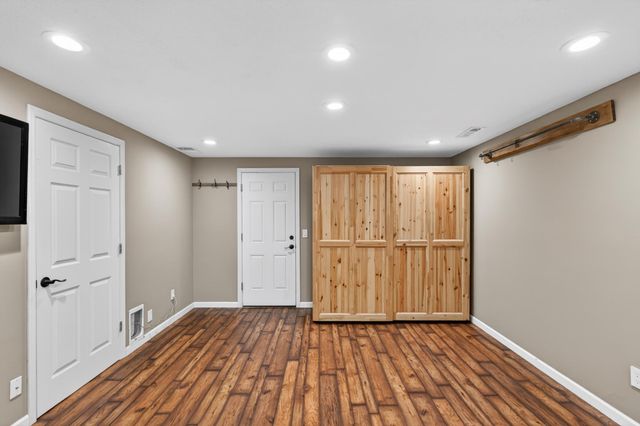 1340 Balsam Street E, Eagan, MN 55123