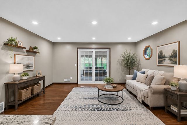 1340 Balsam Street E, Eagan, MN 55123