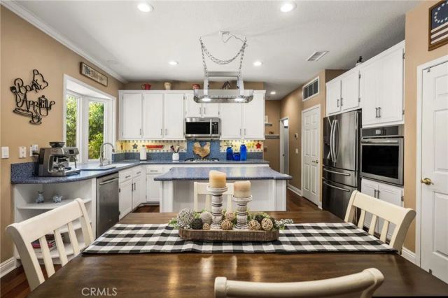 67 Declaration, Irvine, CA 92602