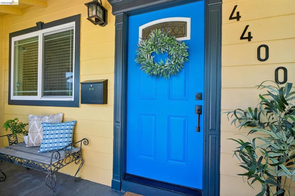 Image 2 of property listing at 4400 Sycamore Avenue, Richmond, CA 94804