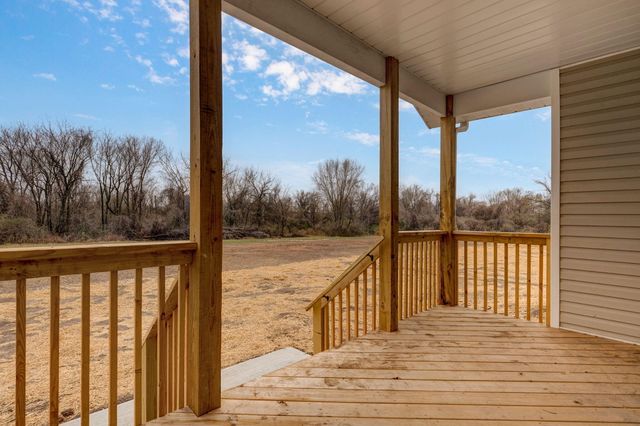 1137a N Dickerson Avenue, Springfield, MO 65803