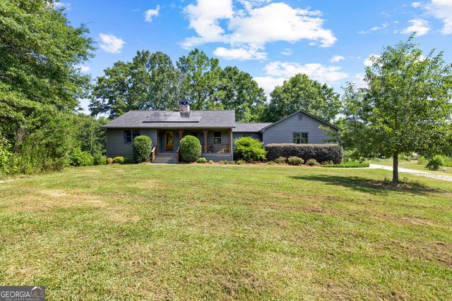 456 W McIntosh Road, Brooks, GA 30205