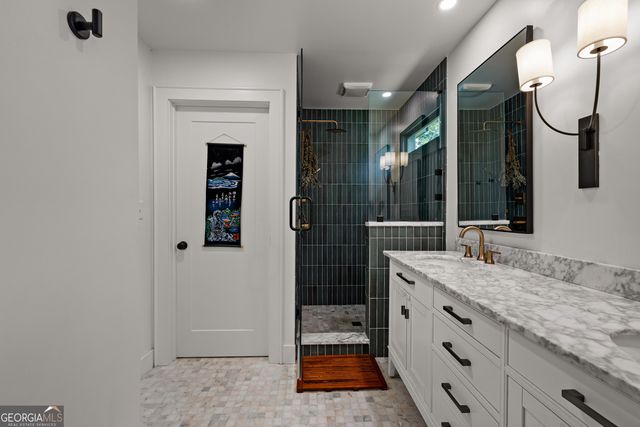 456 W McIntosh Road, Brooks, GA 30205