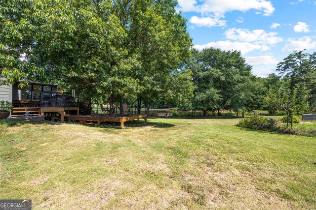 456 W McIntosh Road, Brooks, GA 30205