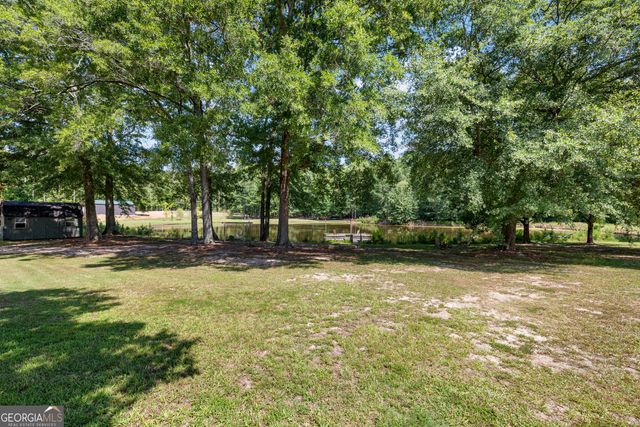 456 W McIntosh Road, Brooks, GA 30205