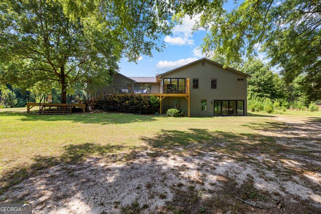 456 W McIntosh Road, Brooks, GA 30205