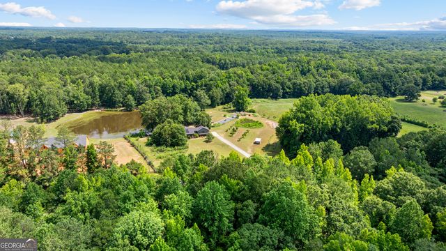 456 W McIntosh Road, Brooks, GA 30205