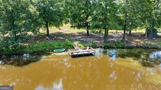 456 W McIntosh Road, Brooks, GA 30205
