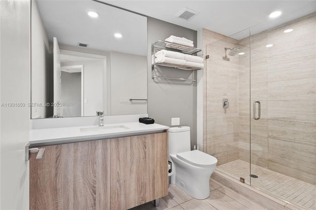 3900 Biscayne Blvd S-802, Miami, FL 33137