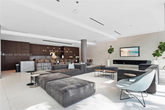 3900 Biscayne Blvd S-802, Miami, FL 33137