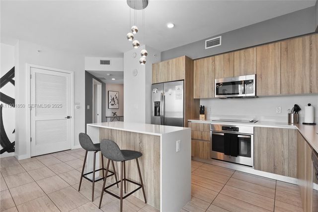 3900 Biscayne Blvd S-802, Miami, FL 33137