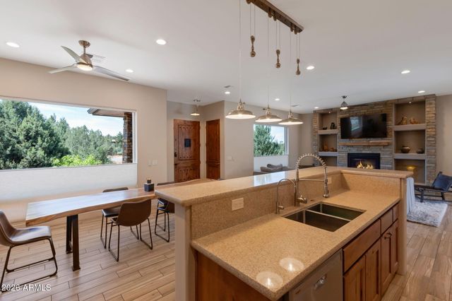 90 RIMSTONE Circle, Sedona, AZ 86336