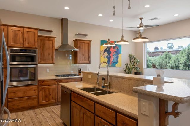 90 RIMSTONE Circle, Sedona, AZ 86336