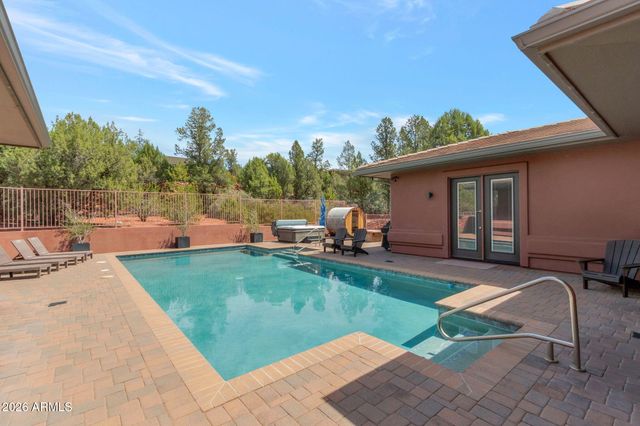 90 RIMSTONE Circle, Sedona, AZ 86336