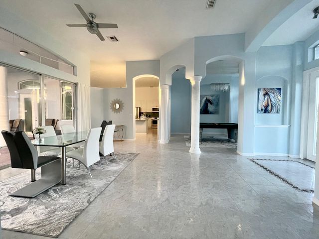 16146 N 72nd Dr Drive N, Palm Beach Gardens, FL 33418