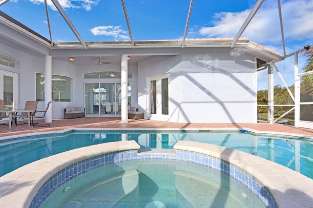 16146 N 72nd Dr Drive N, Palm Beach Gardens, FL 33418