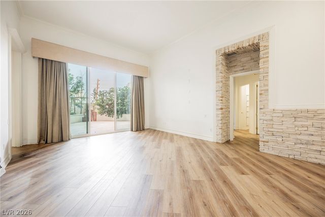 2747 Paradise Road 104, Las Vegas, NV 89109