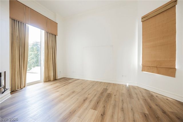 2747 Paradise Road 104, Las Vegas, NV 89109