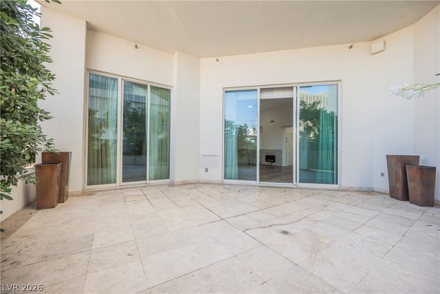 2747 Paradise Road 104, Las Vegas, NV 89109