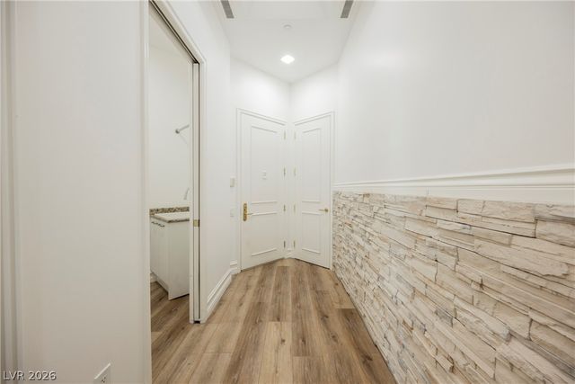 2747 Paradise Road 104, Las Vegas, NV 89109