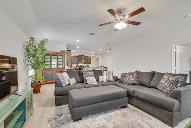 266 Canyon Crest Way, Royse City, TX 75189